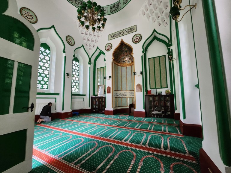 مسجد شاه جيها كان يصلي به الموظفون الهنود المسلمون في عهد الملكة فيكتوريا